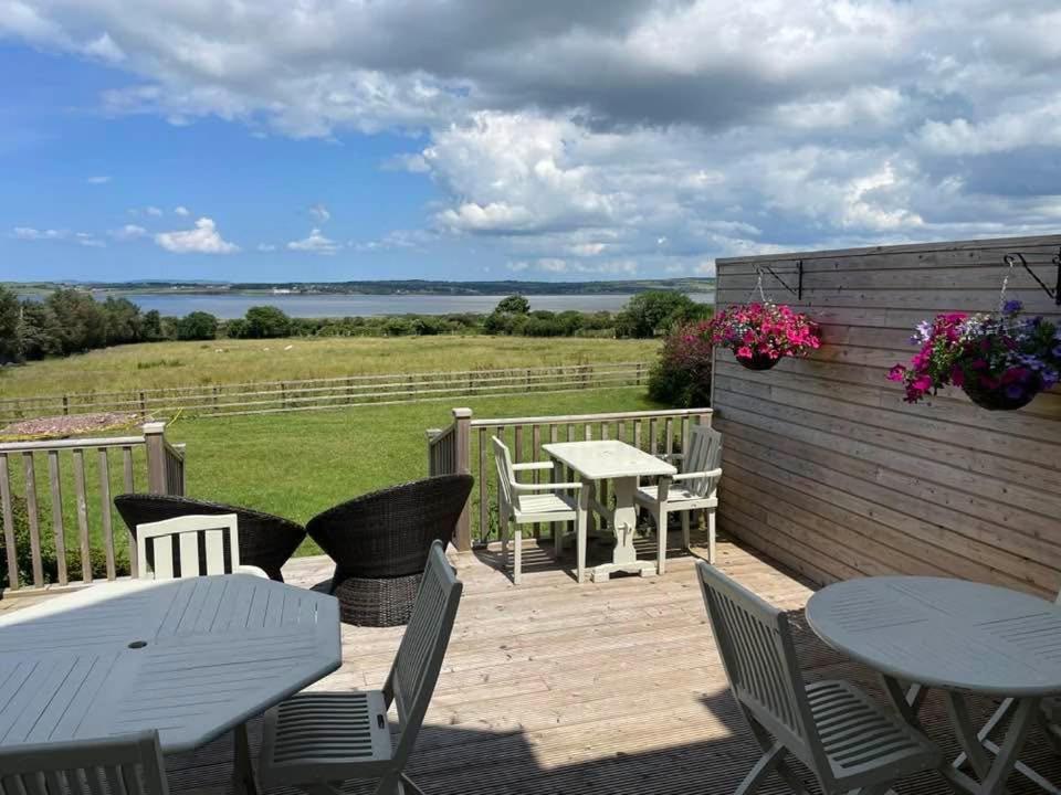 Keanes Of Curraheen, Bar, Restaurant & 3* Tralee